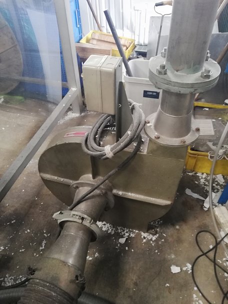 オリエント製粉砕機 VM-40Dの詳細画像｜4枚目