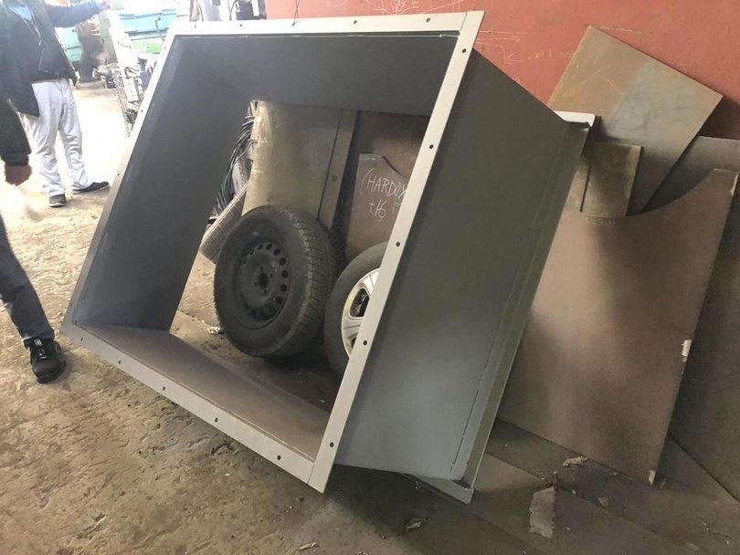 プッシャー式破砕機の詳細画像｜4枚目