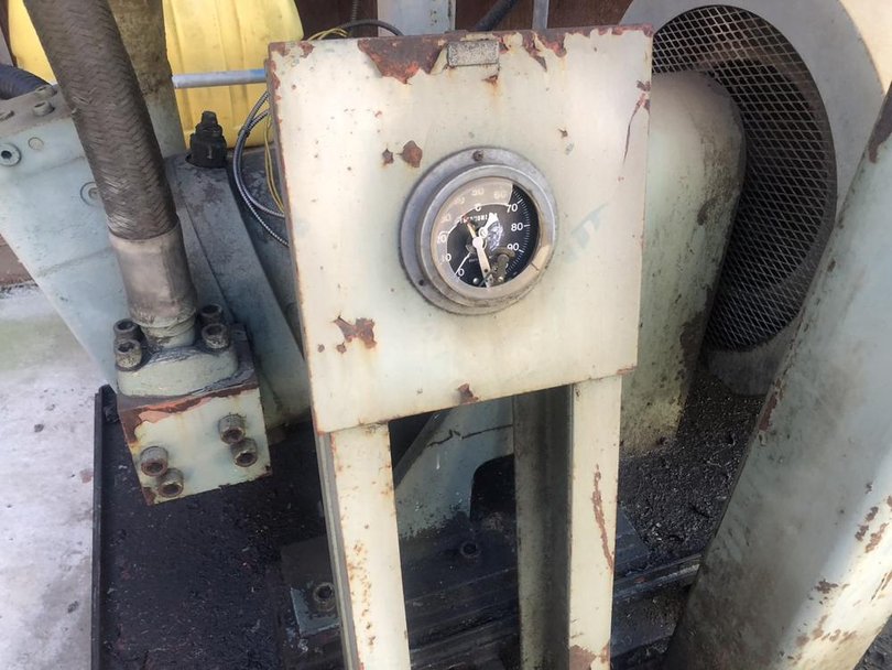富士車輛製破砕機の詳細画像|6枚目