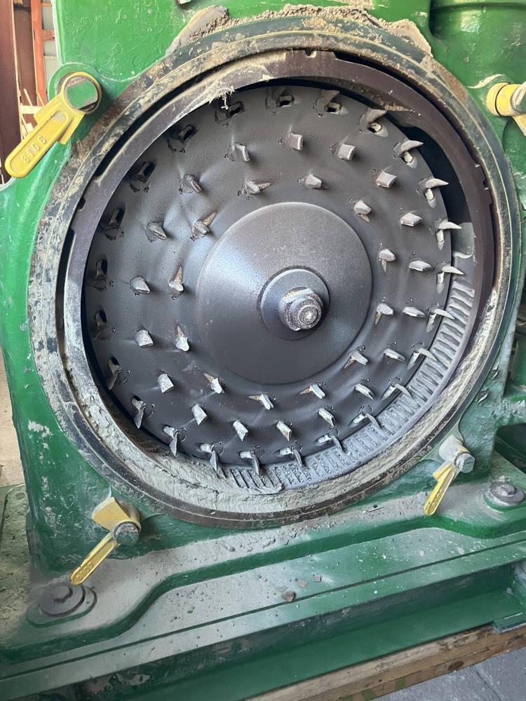 奈良機械製作所製粉砕機 M-8の詳細画像|5枚目
