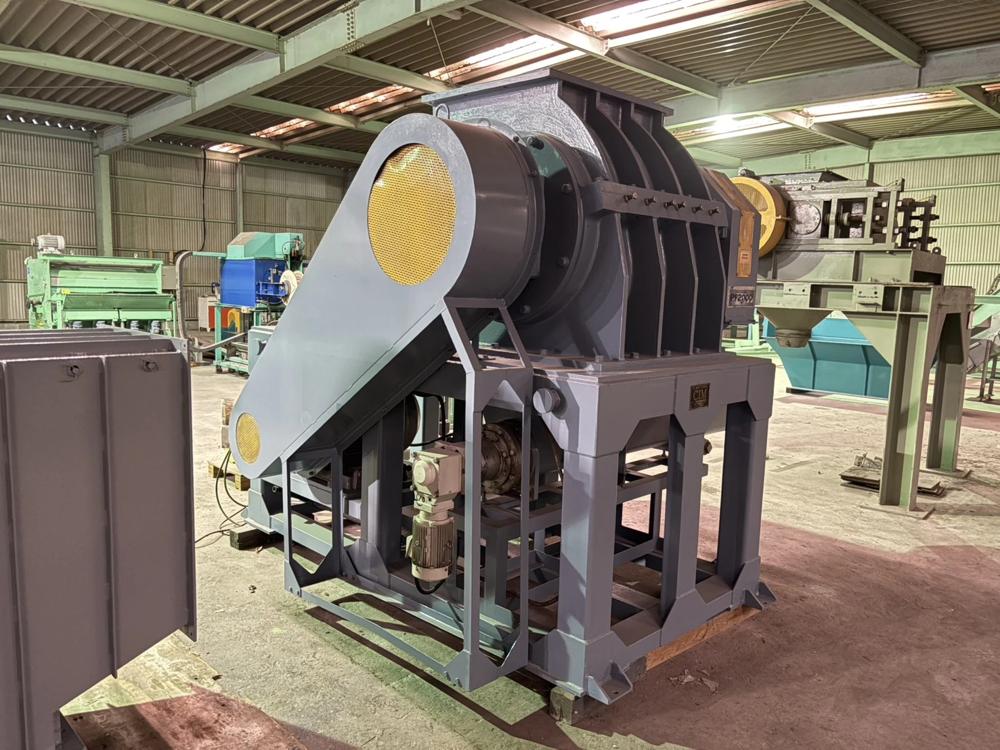 日本シーム製粉砕機 PF-2000の注目画像