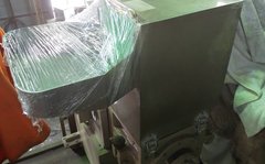 森田精機製粉砕機のサムネイル