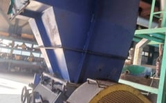 御池鐵工所製粉砕機のサムネイル