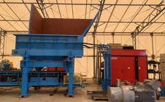 アーステクニカ製粉砕機のサムネイル