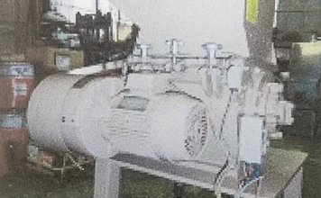 中古の日水化工製粉砕機 FNSK-150の写真