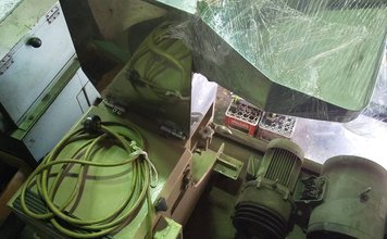 中古の森田精機製粉砕機 JC-2の写真