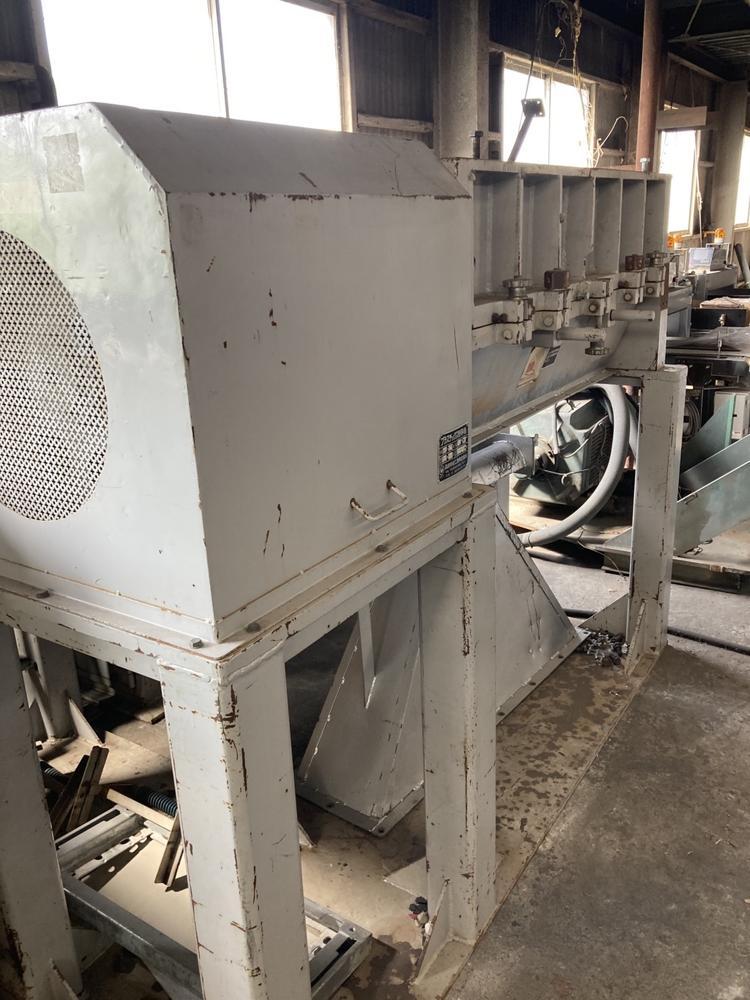 中古の森田精機製粉砕機 XL-30の写真