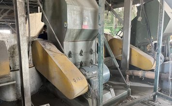 中国製粉砕機のサムネイル