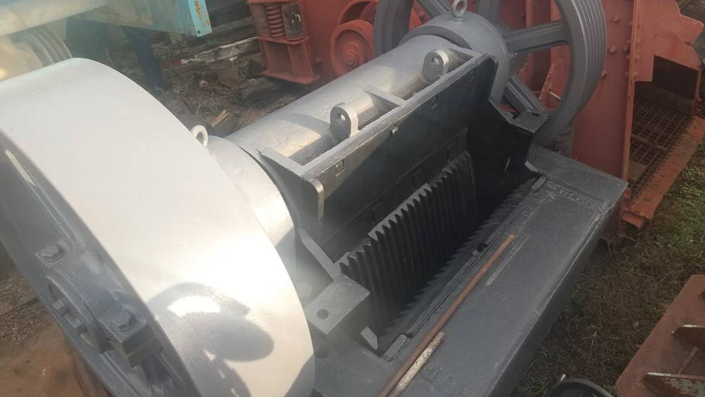 中古のコトブキ技研工業製破砕機 F4-40/90の写真