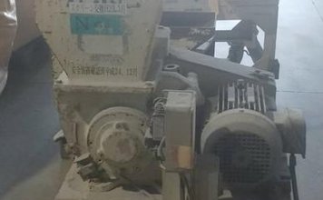 ホーライ製粉砕機のサムネイル