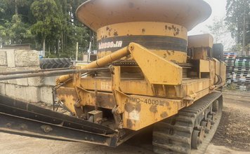 中古の諸岡製破砕機 MC-4000の写真